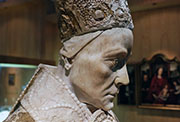 Escultura orante del Obispo Fray Lope de Barrientos